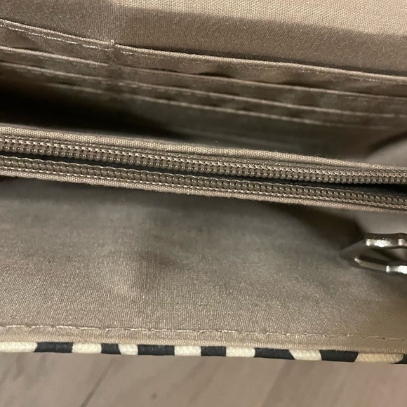 Halsea Rare travel bag wallet beach core clutch - Picture 6 of 8